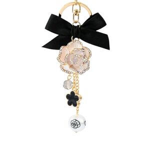 fashion Traditional Luxury Glitter Keychain Clover Camellia Lucky Keychain